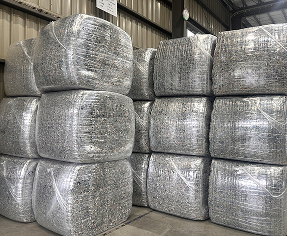 Hocheffiziente Kompressionslösung für japanische PET-Recyclingunternehmen